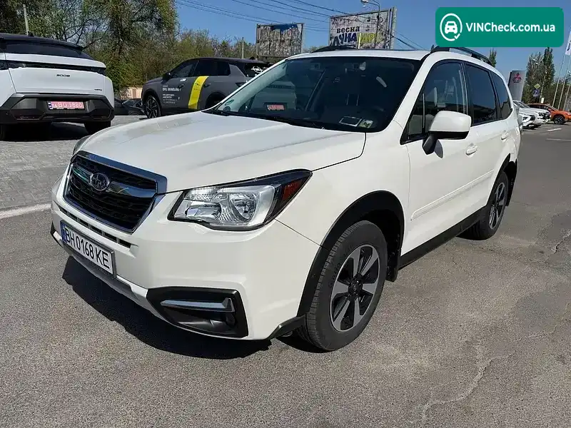 Subaru Forester 2018, фото з оголошення 2 з 21, VIN JF2SJAGC0JH558236