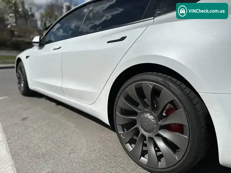 Tesla Model 3 2021, фото з оголошення 2 з 20, VIN 5YJ3E1EC4MF095967