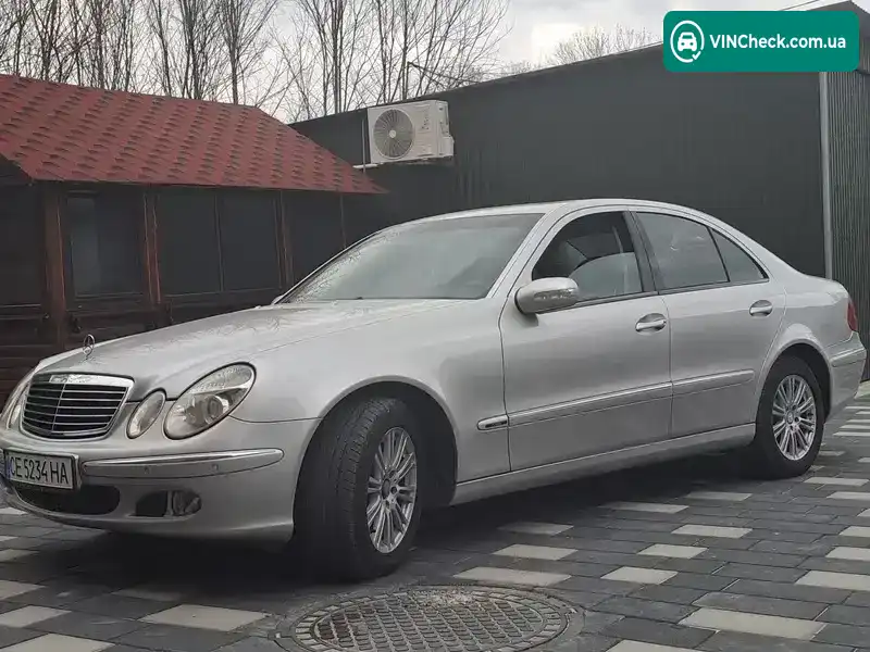 Mercedes-Benz E-Class 2004, фото з оголошення 2 з 11, VIN WDB2110041X103500