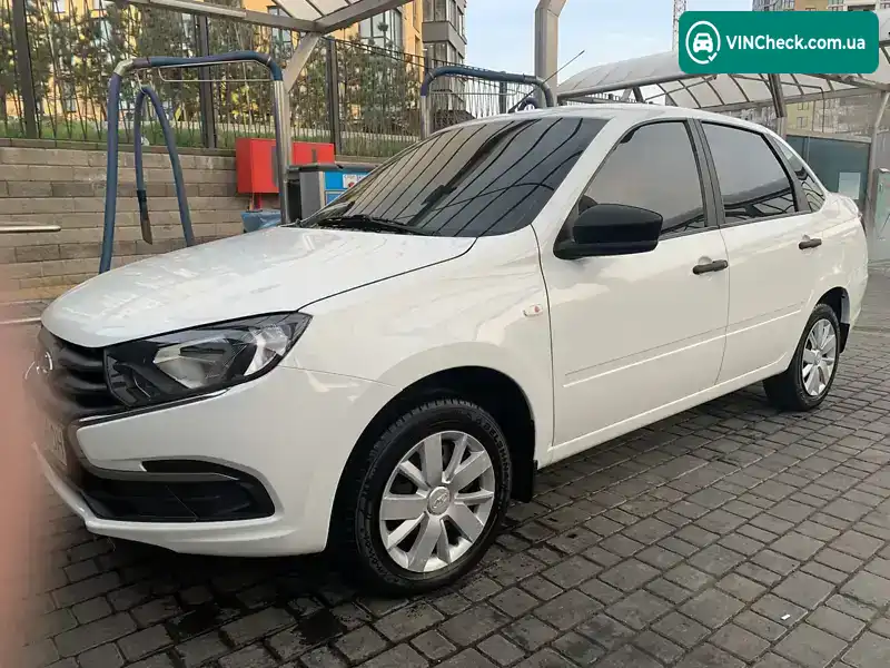 ВАЗ / Lada 2190 Granta 2020, фото з оголошення 2 з 20, VIN Y9Z219010M0731855