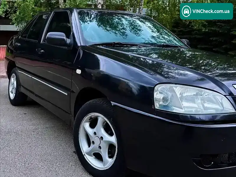 Chery Amulet 2007, фото з оголошення 2 з 11, VIN LVVDA11B08D011000