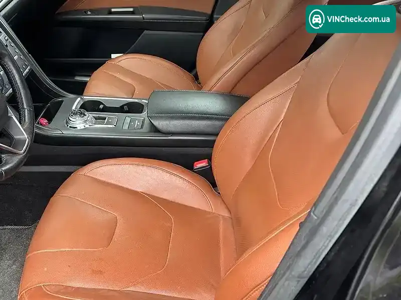 Ford Fusion 2019, фото з оголошення 2 з 7, VIN 3FA6P0SU7KR223392
