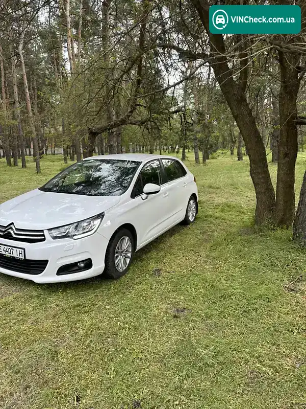 Citroen C4 2016, фото з оголошення 2 з 17, VIN VF7NCBHZTGY520319