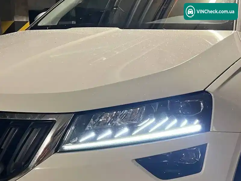 Skoda Karoq 2020, фото з оголошення 2 з 21, VIN TMBJC6NU2LB200199