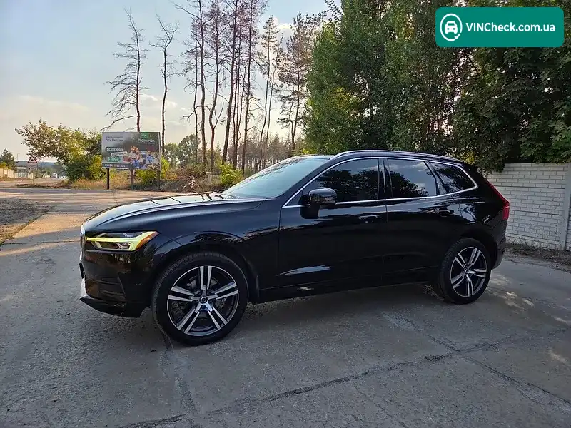 Volvo XC60 2019, фото з оголошення 1 з 20, VIN LYV102DK5KB251145