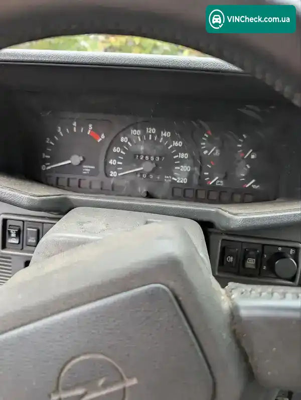 Opel Frontera 1999, фото з оголошення 1 з 7, VIN SED5JMWL4RV636723