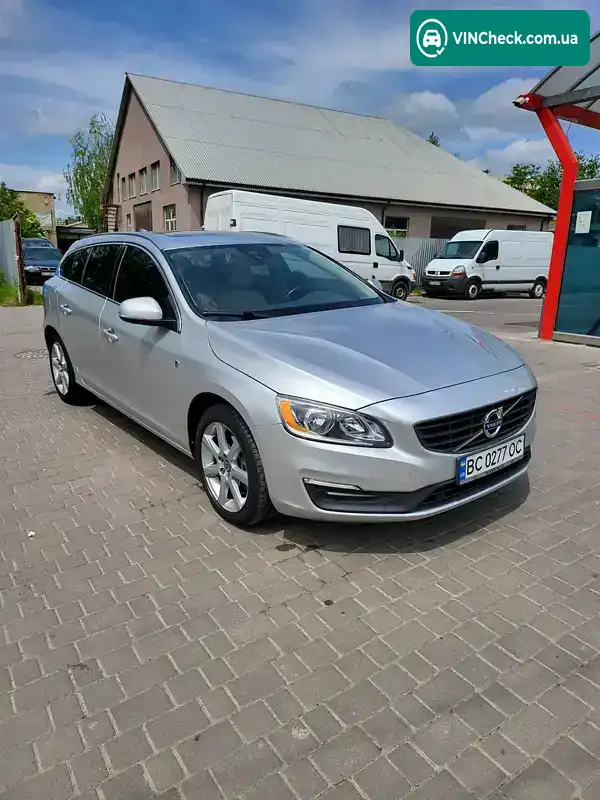 Volvo V60 2016, фото з оголошення 1 з 21, VIN YV140MEK4G1325347