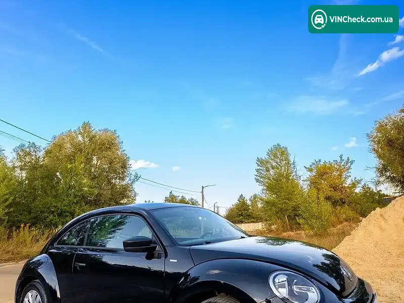 Volkswagen Beetle 2015, фото з оголошення 1 з 12, VIN 3VWF17AT3GM604106
