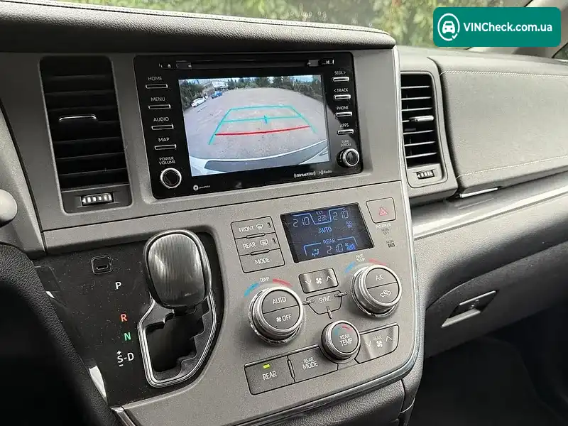 Toyota Sienna 2019, фото з оголошення 2 з 17, VIN 5TDXZ3DC9KS018314