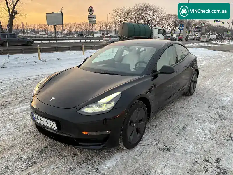 Tesla Model 3 2023, фото з оголошення 2 з 19, VIN 5YJ3E1EA4PF653948