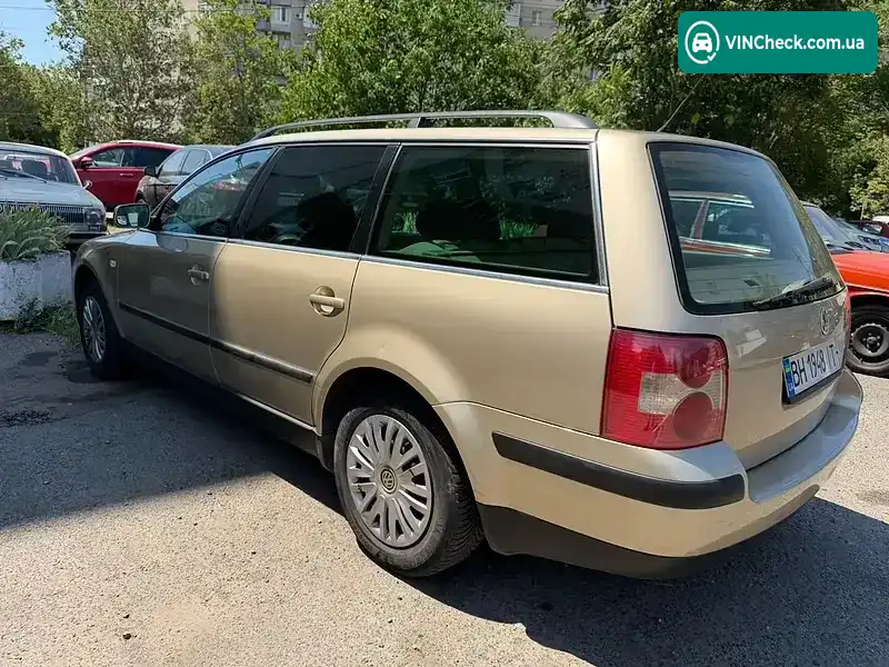 Volkswagen Passat 2002, фото з оголошення 2 з 20, VIN WVWZZZ3BZ3E061285