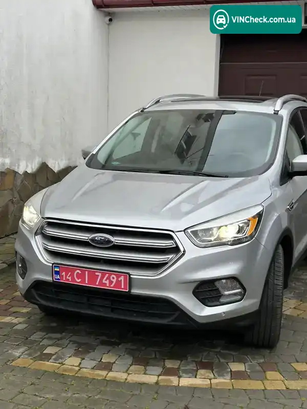 Ford Escape 2017, фото з оголошення 1 з 20, VIN 1FMCU9J91HUE58892