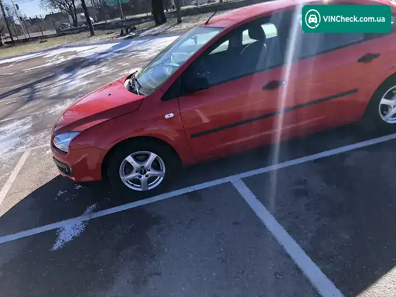 Ford Focus 2005, фото з оголошення 2 з 18, VIN WF05XXGCD55E39707