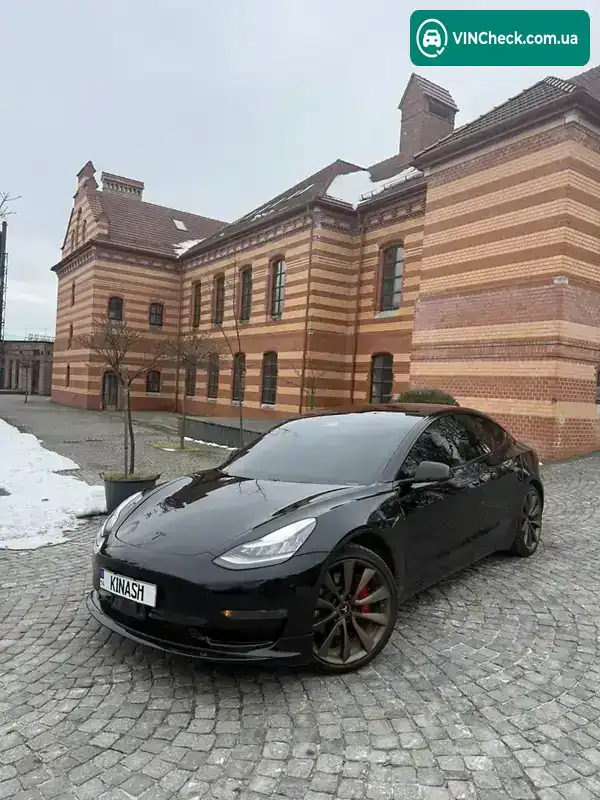 Tesla Model 3 2018, фото з оголошення 1 з 15, VIN 5YJ3E1EB7JF187626