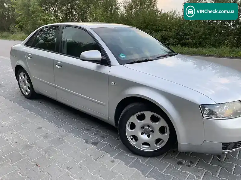 Audi A4 2003, фото з оголошення 2 з 20, VIN WAUZZZ8E64A010109