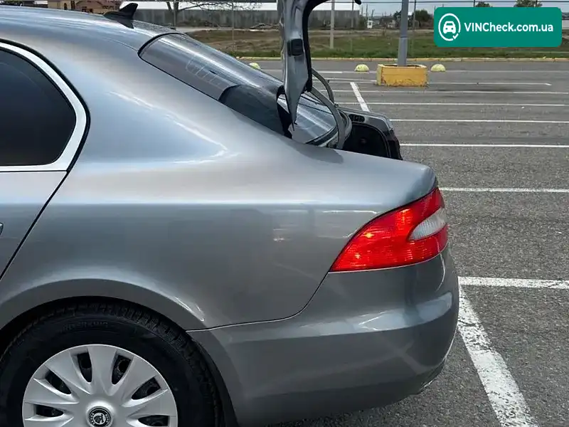 Skoda Superb 2011, фото з оголошення 1 з 20, VIN TMBAF73T1B9026042