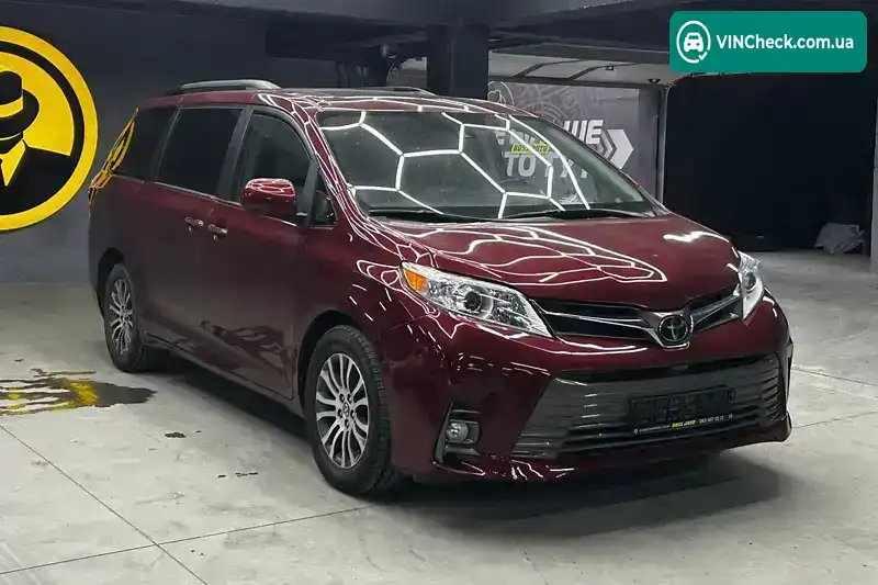 Toyota Sienna 2018, фото з оголошення 1 з 21, VIN 5TDYZ3DC9KS996137