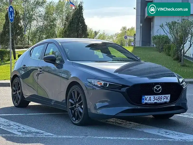 Mazda 3 2023, фото з оголошення 1 з 17, VIN JM1BPALM8P1615151