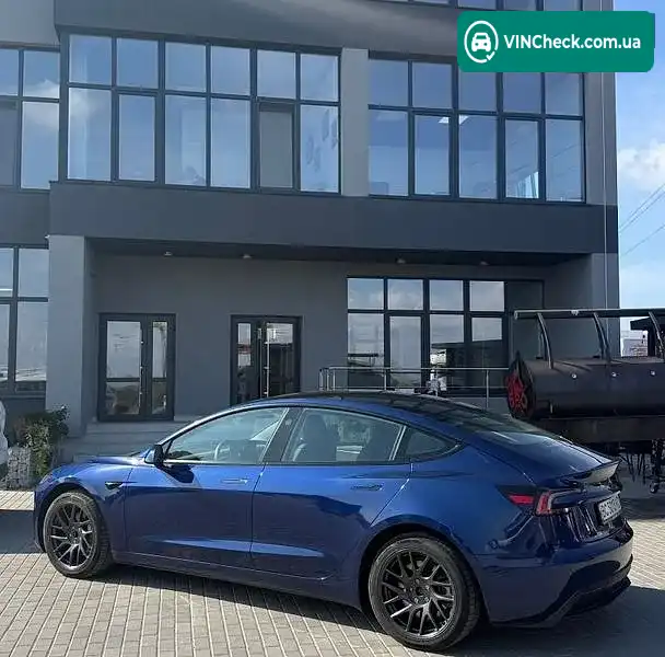Tesla Model 3 2024, фото з оголошення 2 з 20, VIN 5YJ3E1EA4RF870435