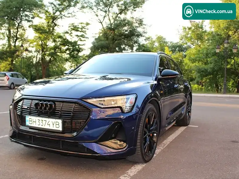 Audi e-tron 2022, фото з оголошення 2 з 20, VIN WA1VABGE8NB041160