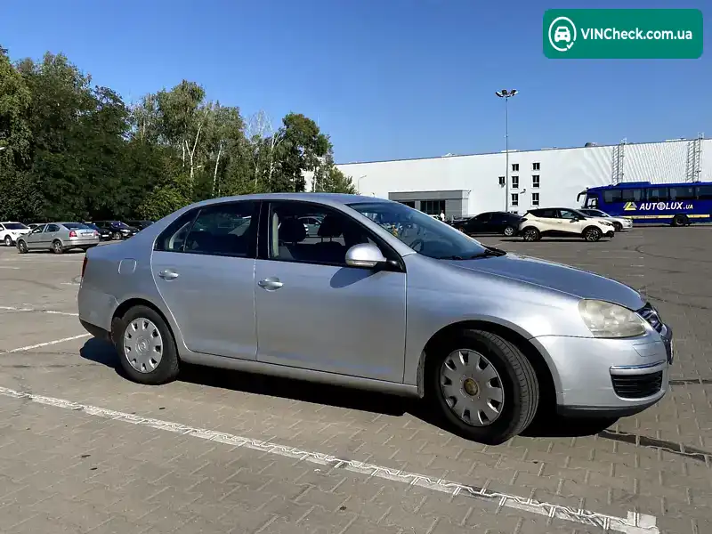 Volkswagen Jetta 2006, фото з оголошення 2 з 11, VIN WVWZZZ1KZ7M084723