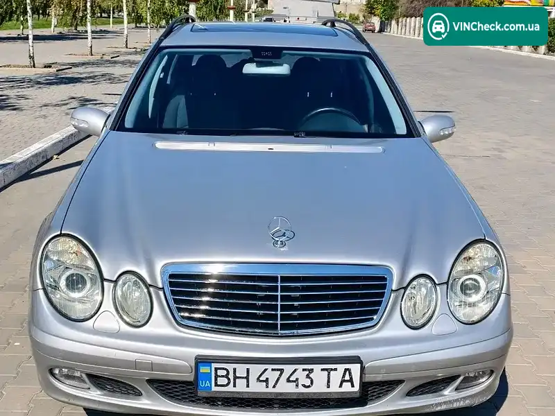 Mercedes-Benz E-Class 2004, фото з оголошення 2 з 20, VIN WDB2112611A738954