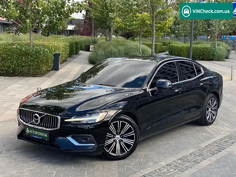 Volvo S60 2021, фото з оголошення 2 з 20, VIN 7JRL12FL9NG174317