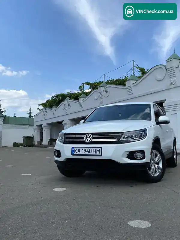 Volkswagen Tiguan 2017, фото з оголошення 2 з 20, VIN WVGAV7AX1HK049178