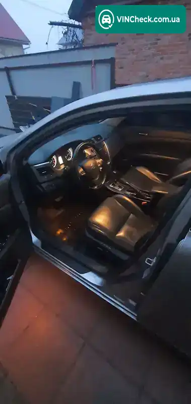 Suzuki Kizashi 2011, фото з оголошення 2 з 9, VIN JSAFRF91S00121010