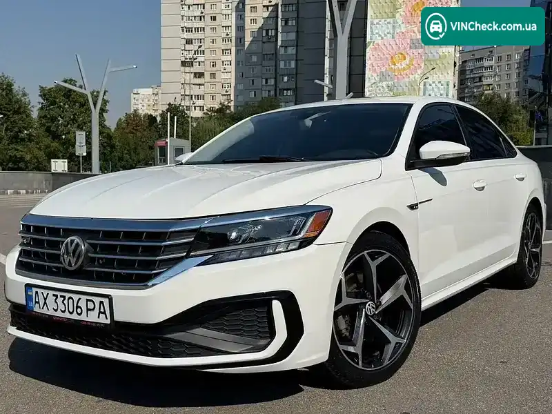 Volkswagen Passat 2020, фото з оголошення 1 з 20, VIN 1VWMA7A34LC018873