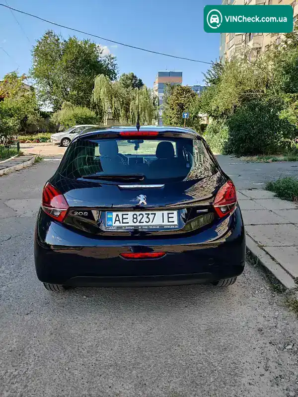 Peugeot 208 2017, фото з оголошення 1 з 8, VIN VF3CCHMZ0HT022175