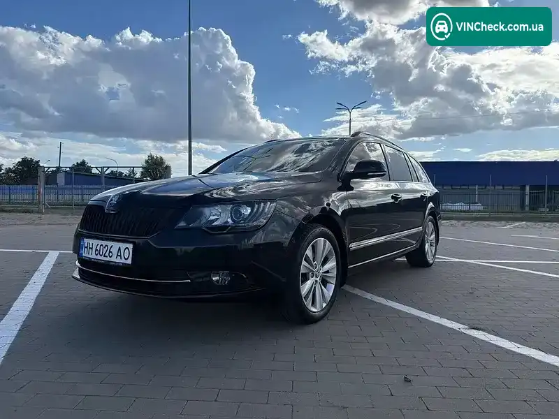 Skoda Superb 2013, фото з оголошення 2 з 20, VIN TMBJF93T8E9022523