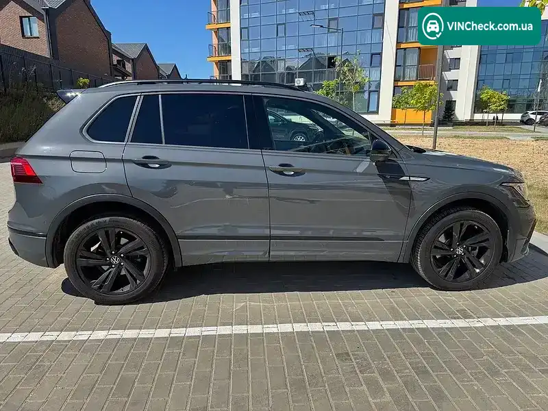 Volkswagen Tiguan 2023, фото з оголошення 2 з 19, VIN WVGZZZ5N5RW505804