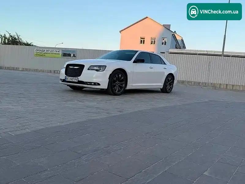 Chrysler 300C 2016, фото з оголошення 1 з 20, VIN 2C3CCAEG9GH334246