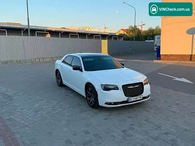 Chrysler 300C 2016, фото з оголошення 2 з 20, VIN 2C3CCAEG9GH334246