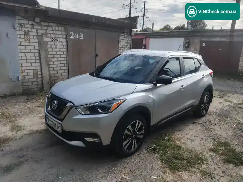 Nissan Kicks 2019, фото з оголошення 2 з 15, VIN 3N1CP5CU8KL540287