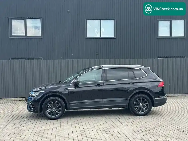 Volkswagen Tiguan 2024, фото з оголошення 2 з 21, VIN 3VV2B7AX6RM183553