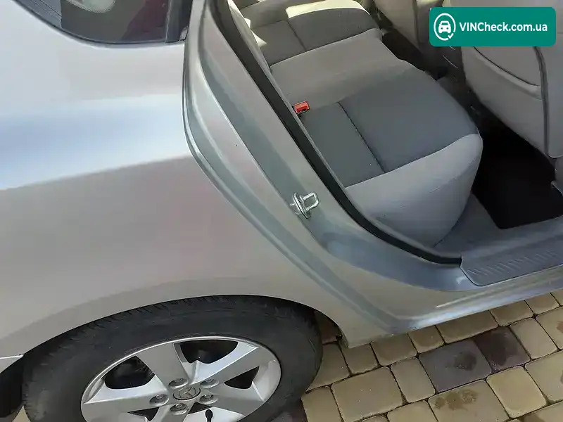 Mazda 3 2003, фото з оголошення 1 з 20, VIN JMZBK14Z241132926