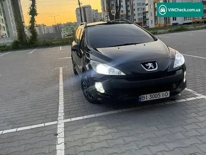 Peugeot 308 2008, фото з оголошення 2 з 21, VIN VF34E9HZH55382861