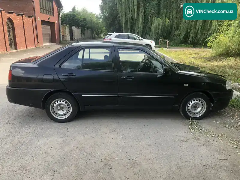 Chery Amulet 2007, фото з оголошення 2 з 20, VIN LVVDA11A38D005215