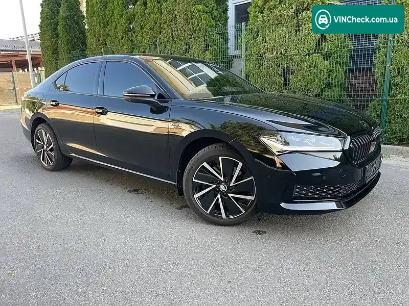 Skoda Superb 2025, фото з оголошення 2 з 18, VIN TMBCP8NZ7SC037627