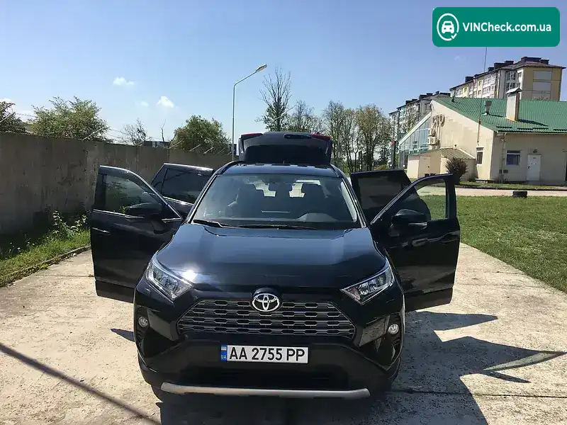 Toyota RAV4 2019, фото з оголошення 1 з 20, VIN JTMR43FV00D006728