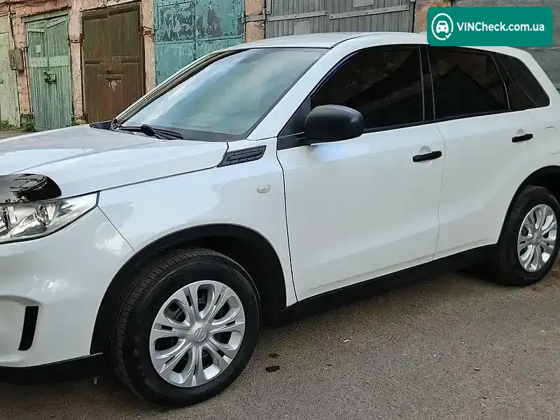 Suzuki Vitara 2018, фото з оголошення 1 з 12, VIN TSMLYD21S00449643