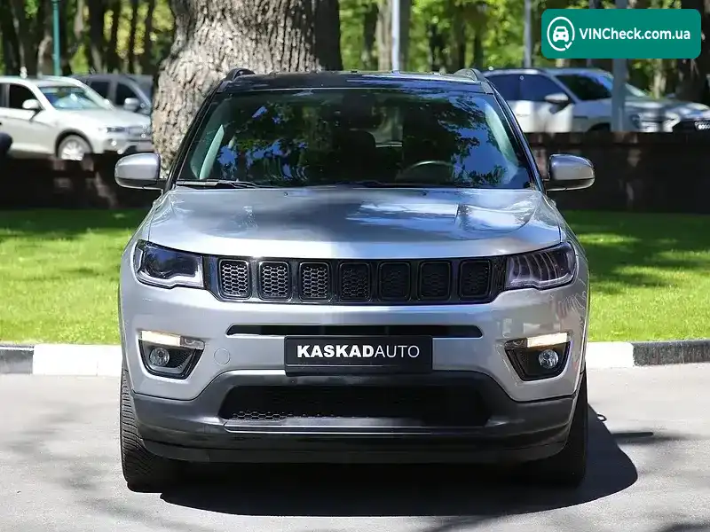 Jeep Compass 2018, фото з оголошення 2 з 20, VIN 3C4NJDBB0JT394791