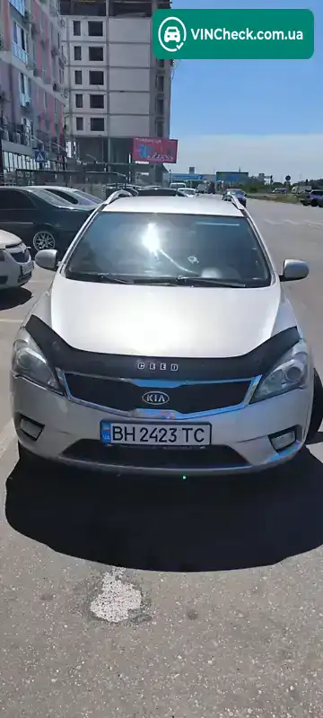 Kia Ceed 2011, фото з оголошення 2 з 5, VIN U5YHB816ABL205877