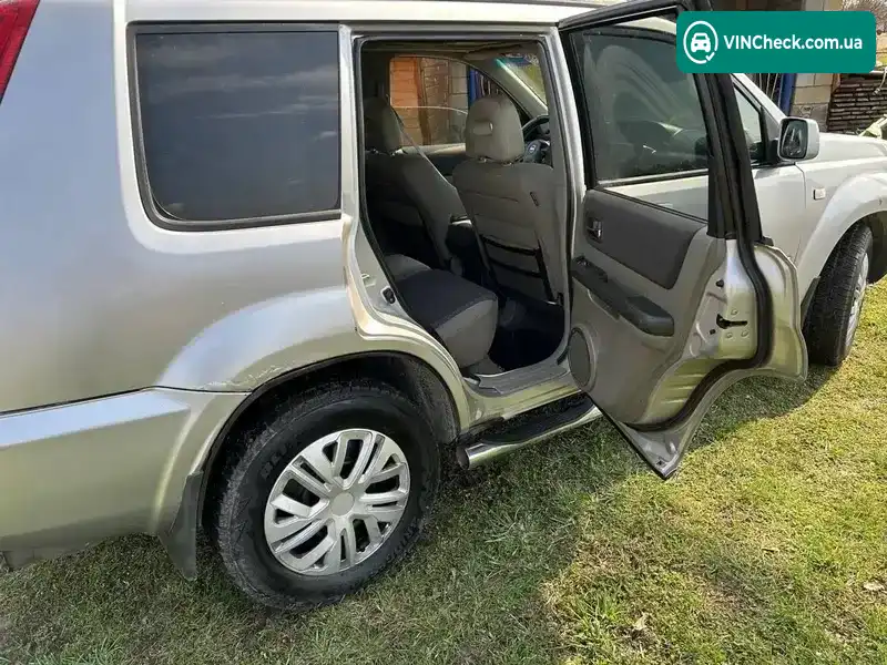 Nissan X-Trail 2006, фото з оголошення 2 з 21, VIN JN1TENT30U0311378