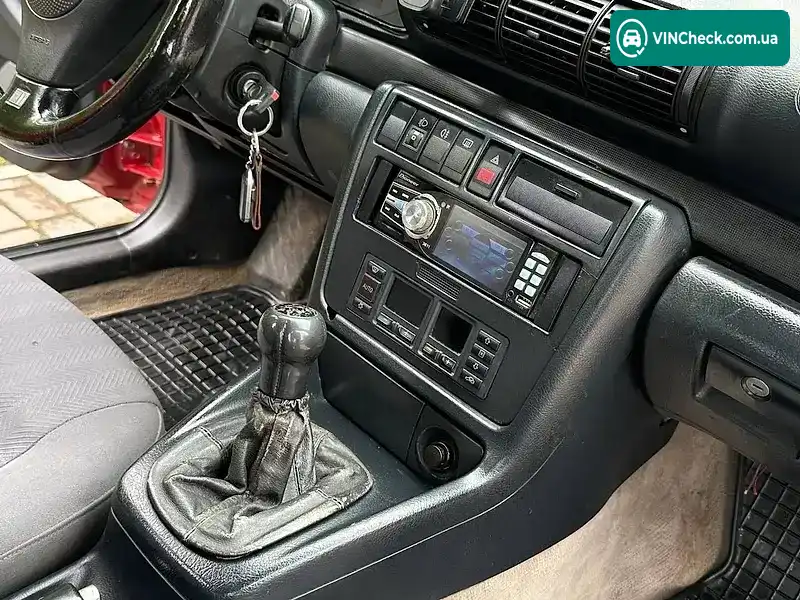 Audi A4 1999, фото з оголошення 1 з 20, VIN WAUZZZ8DZSA117889