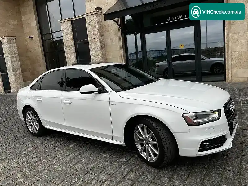 Audi A4 2015, фото з оголошення 2 з 13, VIN WAUAFAFL1GN005342
