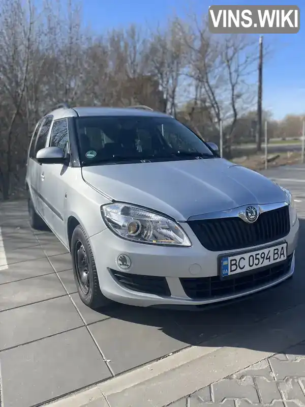 Skoda Roomster 2011, фото з оголошення 2 з 21, VIN TMBNM65JXB5028280