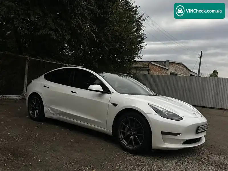 Tesla Model 3 2021, фото з оголошення 1 з 20, VIN 5YJ3E1EB5MF098528
